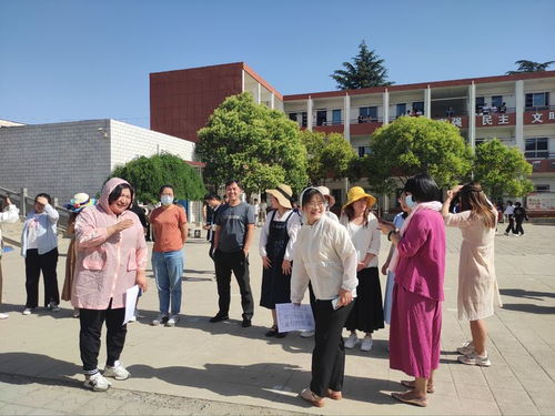 永遠(yuǎn)跟黨走 唱響中國(guó)夢(mèng)——侯寨二中喜迎建黨100周年合唱比賽暨文藝匯演特寫(xiě)